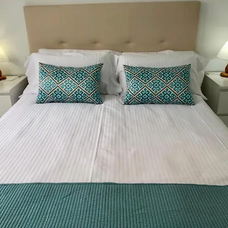 Los Arcos Apartment. Sea View Apartamento